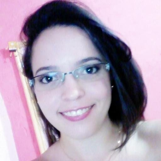 Não viva para que a sua presença seja notada,
mas para que a sua falta seja sentida.
