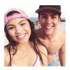 aliedei8hedjfd's profile picture. 