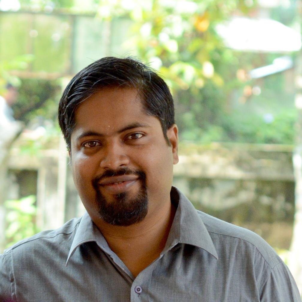 Entrepreneur. CEO & Co-founder - Instio