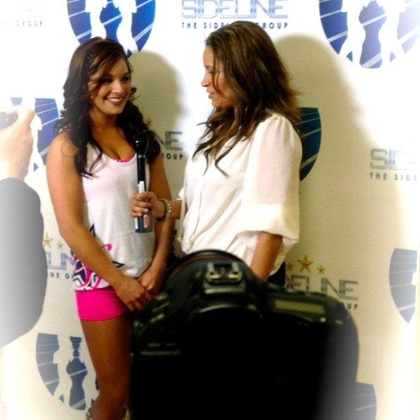 We ♥ Cheerleaders & Dancers. Committed to elevating everything in the SIDELINE industry, one sideline at a time. http://t.co/LQLmgejAgS