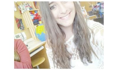 Hey guys ☺ Guess what.. I'm on Twitter now so yeah || Follow me & i follow you back :)♡