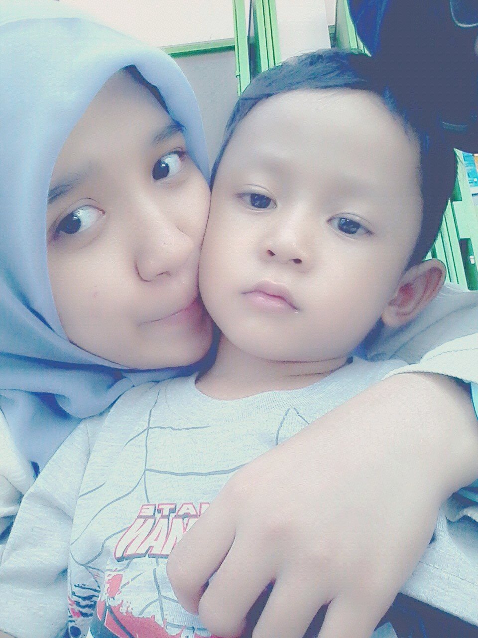 anindyrp's profile picture. Allah ♥ think positive and positive things will happen