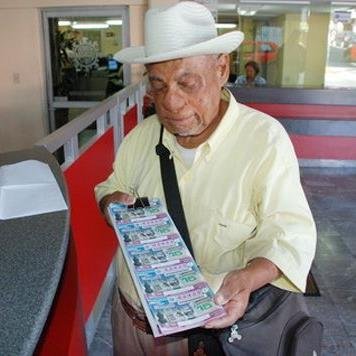 Soy Billetero de Lotería Nacional en Matamoros, Tam. Luchando en contra de las injusticias a mis compañeros. Exigimos la verdad!!!
