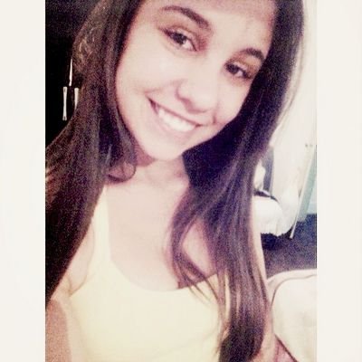 Aqui mal nenhum chega. A raiva seca. O olho gordo emagrece. E quem procura, acha amor..