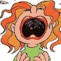 Hola. Me desfloraron la margarita y ahora estoy sola. Se fue en busca de amapolas.