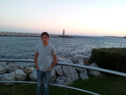 IgnacioJuradoRa's profile picture. Soy un chico muy simpatico,agradable, con ganas de comerme el mundo q no engorda , trabajador al máximo.