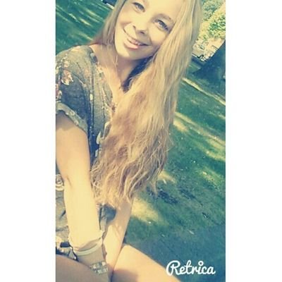 make everyday a worth telling.♡