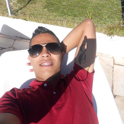 humildade não te faz melhor que ninguém, mais te faz diferente de muitos. ;)