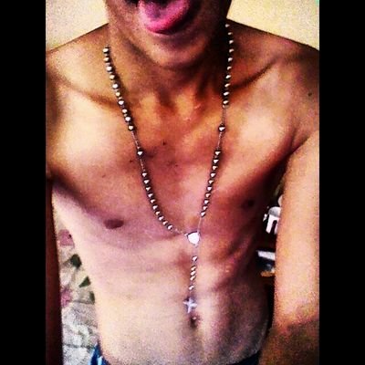 Cantante, Compositor Naci En La Ciudad De Cali Pero Criao en Puerto Boyaca.. Poko A Poko Cumpliendo Mi Sueño Con Dios Siempre Presente  Pin: 2681DD21