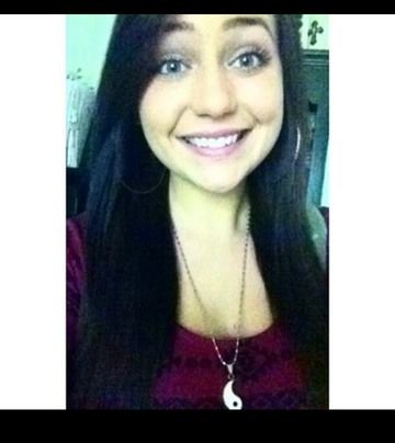 eemilyy25's profile picture. Give it all you got or watch it disappear.