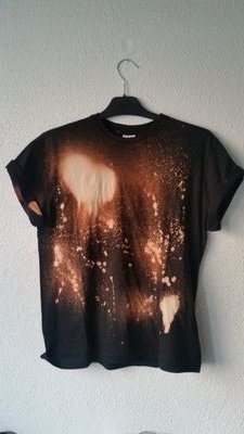 Interesse in een Tie Dye Shirt?
Stuur een DM! Een Tie Dye Shirt al vanaf €10,-