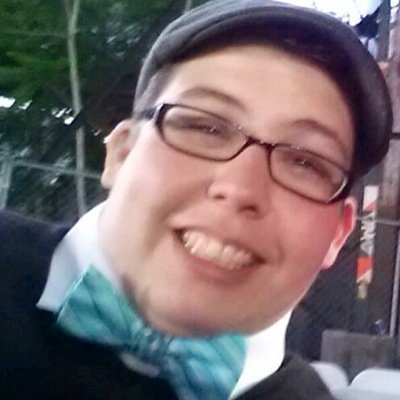 Housing is a human right | Somewhat abashed Disney adult | Social worker/PhD student | Dogs | Hockey | Queer
