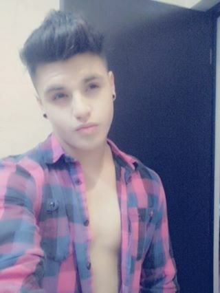 mIi felicidaD dependE dE unA solA personA.
y esA personA soY yO :3