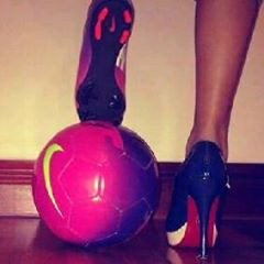 Queen Of December 06/12 ♥♥'                iF U R gOOd to me then i'm BesT foR yoU & if u r BaD then I'm WorSt ;).☜♥☞♥ '   #In His World♥✗'