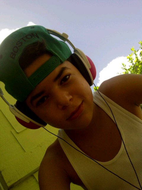 Poeee                 │█│║▌║││█║▌║
