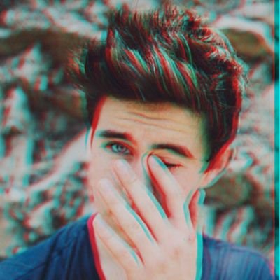 congrats nash followed you and im so happy babe. ily (: ♥- @grierokayy