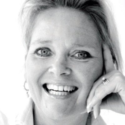 *Owner Excellence *Partner EFFA *Partner PIT Professionals in Trainen *Training-Coaching-Consultancy -Mama van 2-ling! Geniet van werk en leven!