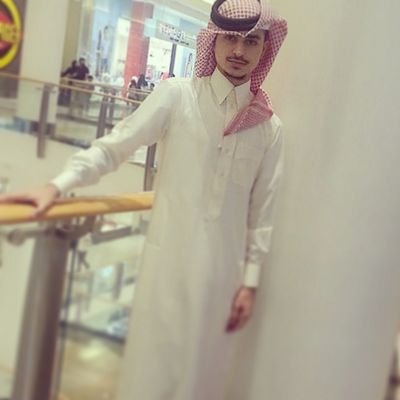 3bdulla_alsalem's profile picture. لآ أُجِيدْ الثرثرةْ عَنْ نَفْسِيْ كَثيراً , فَإعْذِروُنِيْ لَكنِي أتيقنْ أَنكمْ ستفهَموننِيْ مِنْ نَبْضْ حَروفِيْ .    BB:290ECA75