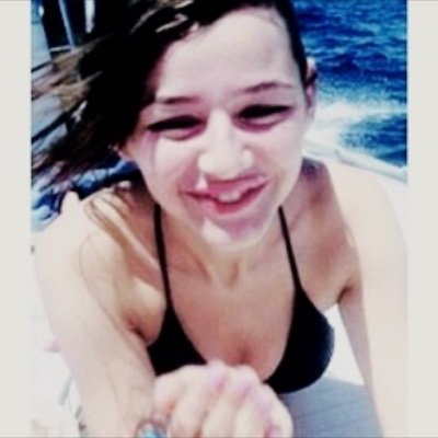posting the best photos of eleanor calder , enjoy :D