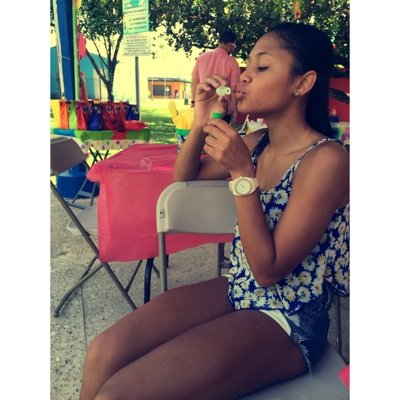 AdrivnvFilomeno's profile picture. Con aproximadamente 30 pecas en la cara, pero no se, no me ha dado con contarlas.