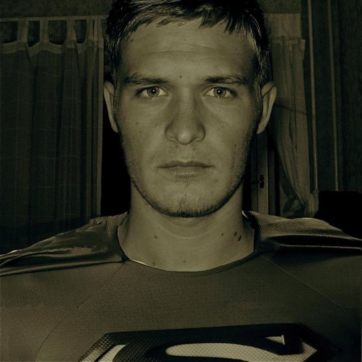 Communications manager at @EmpowermindDK. Part time Superman - full time hedonist.