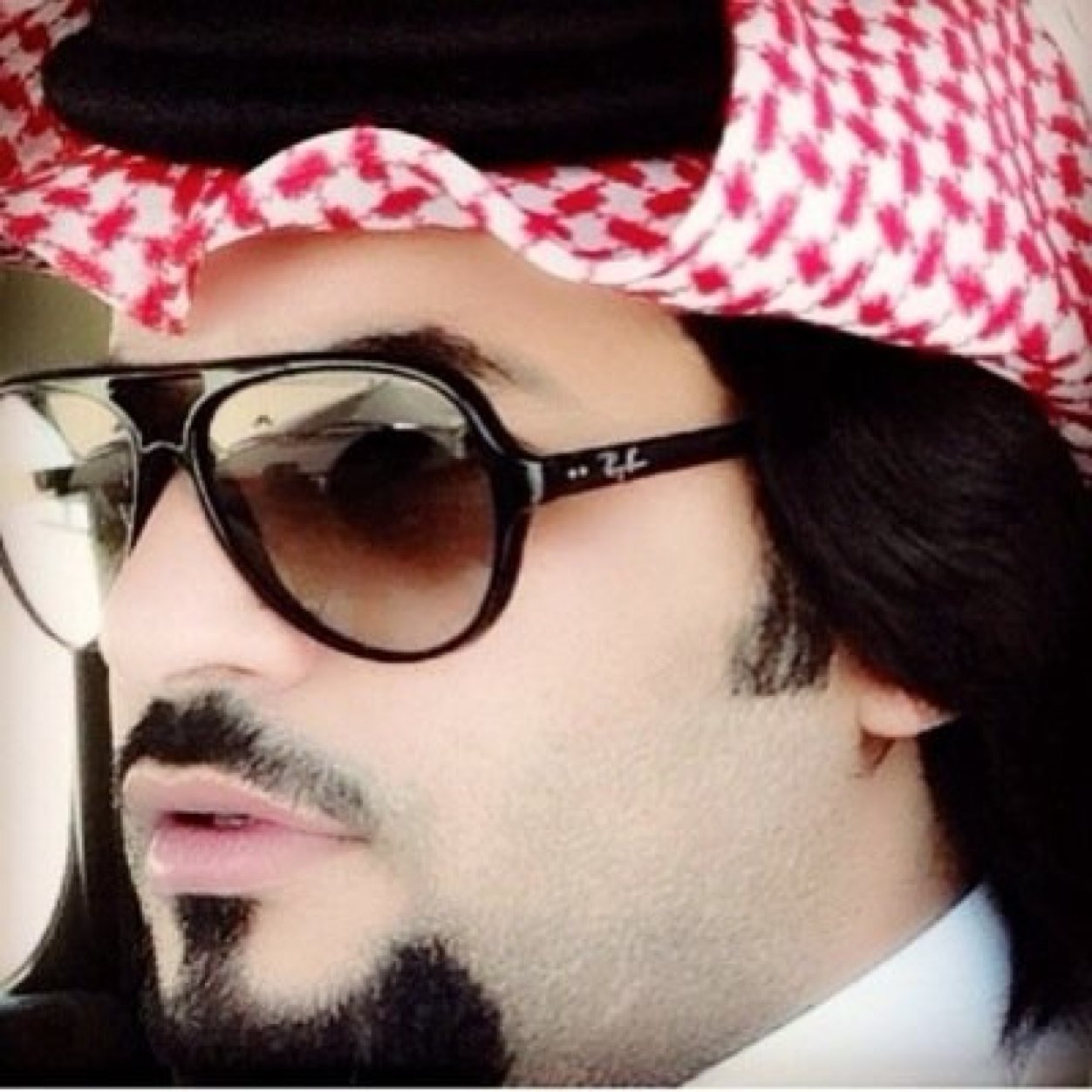 ما اجمل البساطة في كل شي !!! (حسابي الاول تهكر)