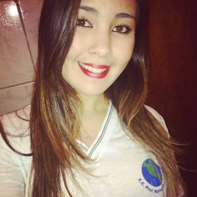 Instagram: anna_caarolina