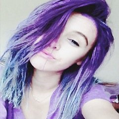 ImCarrieX's profile picture. Who needs parents or friends when there is food?