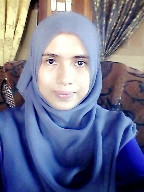 ain ..student..19..id wechat~ain_jiehah..facebook~Nurain Najihah Idris...♥jaD!lah oWg yg brGuna kdua2x iBu bPa♥...