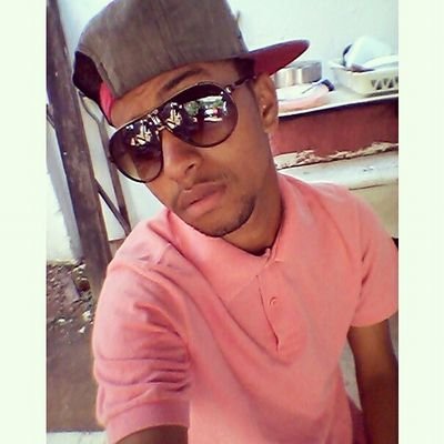 sou gente booa com quem é comigo , não duvide do meu potencial , por que posso te surpreender ..