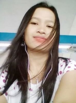 ShefiaSr's profile picture. 