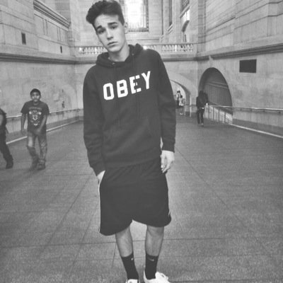 jacob whitesides is better than pizza tbh