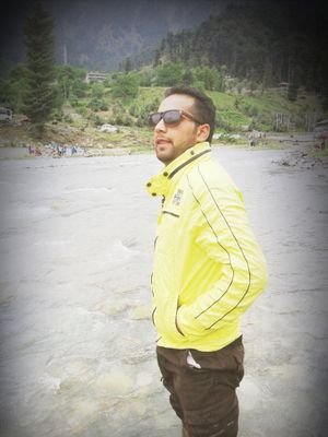 i Am a KashMiri aNd pRoud tO b a Kashmiri...                       http://t.co/LfGQTCM50e