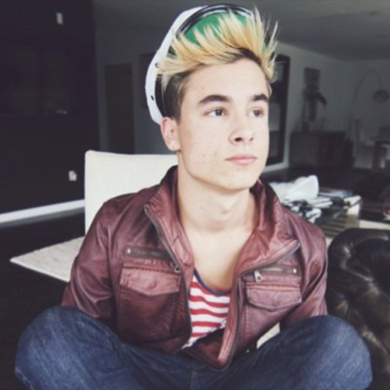 o2lfangerl's profile picture. Youtube is life