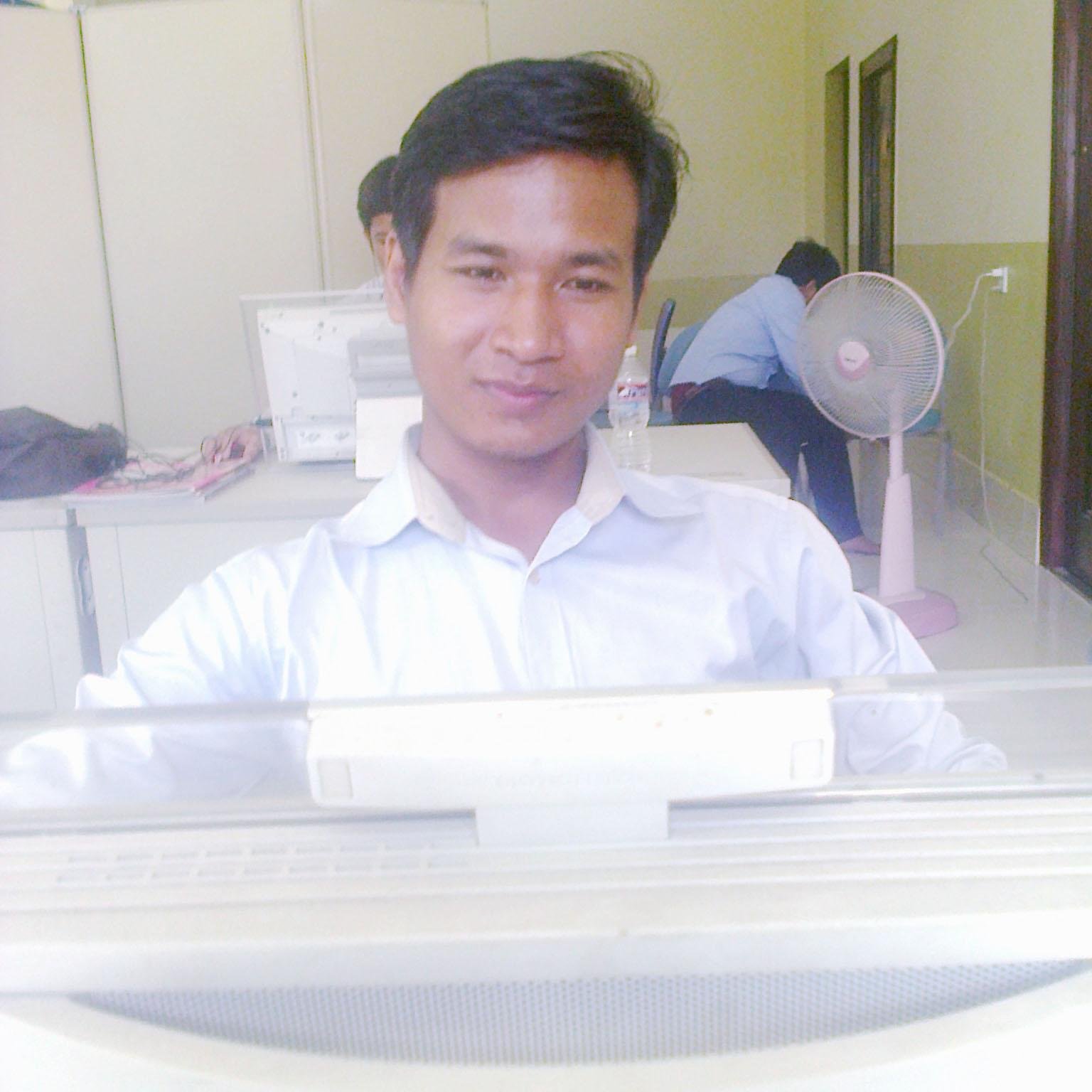 YSoktouch's profile picture. 