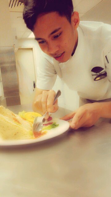 yehsCh's profile picture. Even flow, thoughts arrive like butterflies..