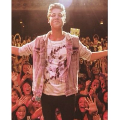 if you dont follow @fruitloopjacob , youll loose your free follow
