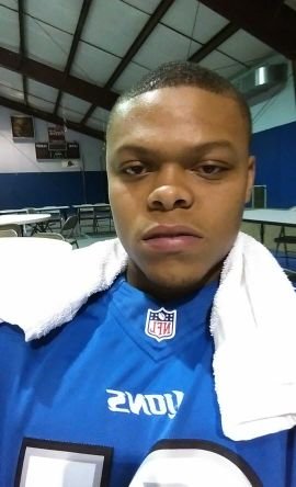 Same nigga jus add a few zeros football is life IG@mrfoolzz