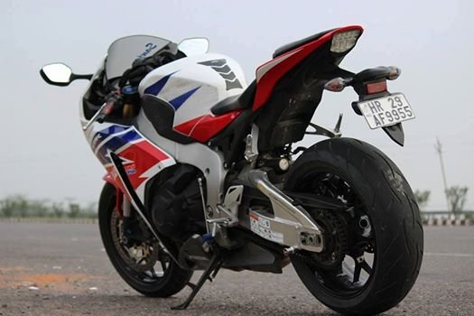 Castro1J's profile picture. 