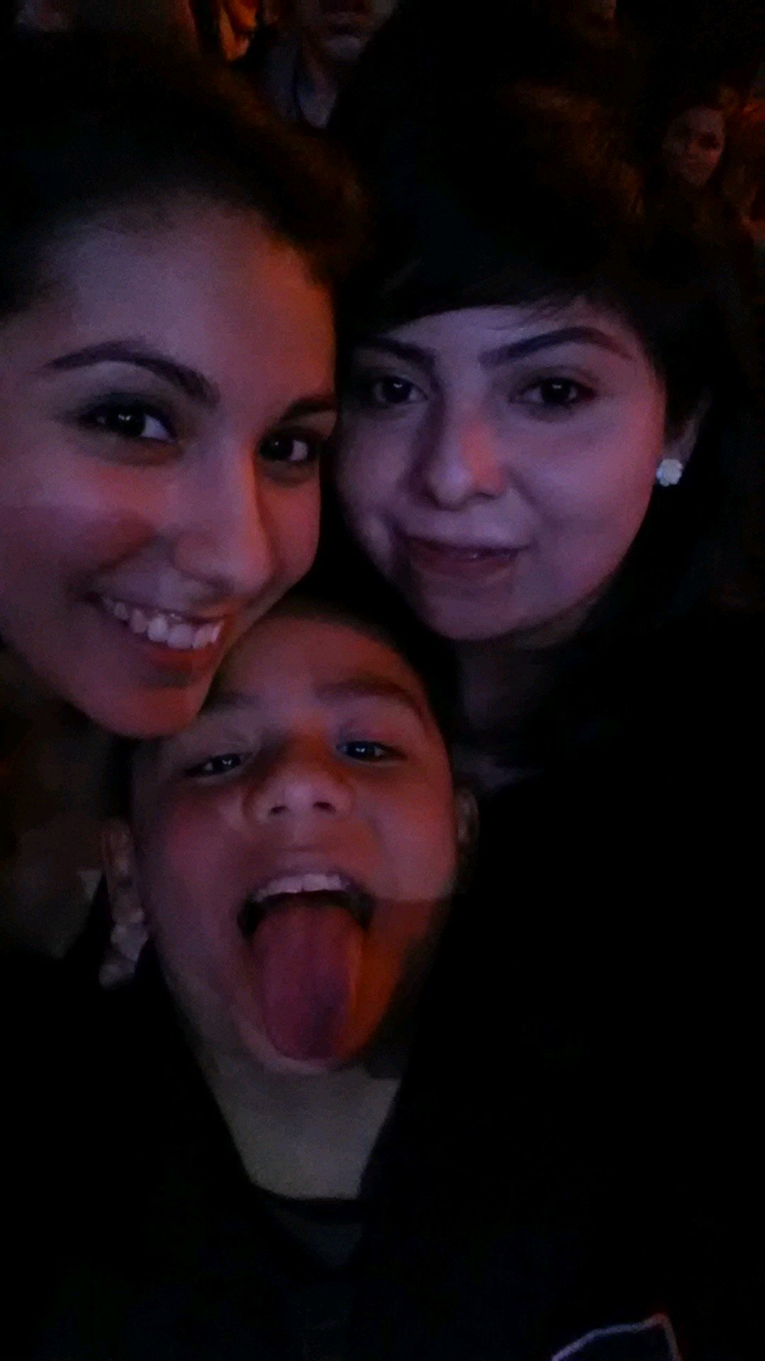 annirisblue1's profile picture. 