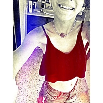 Enllave full de PPDiosito! . Estudiante de Afa* . Amo todo lo que tenga que ver con: baile, tetro y musica.. DIRECTIONER!! . Love Zayn Harry Louis Liam Niall