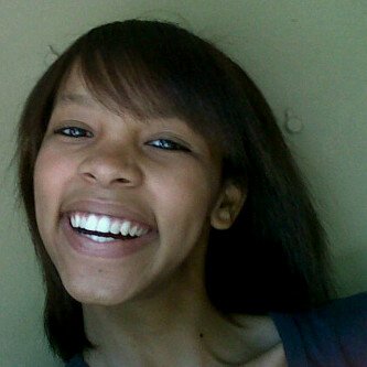 Hockey and Tennis Player ☺ Pretty girls turn heads,but my girls and I break necks #TeamFollowBack♥