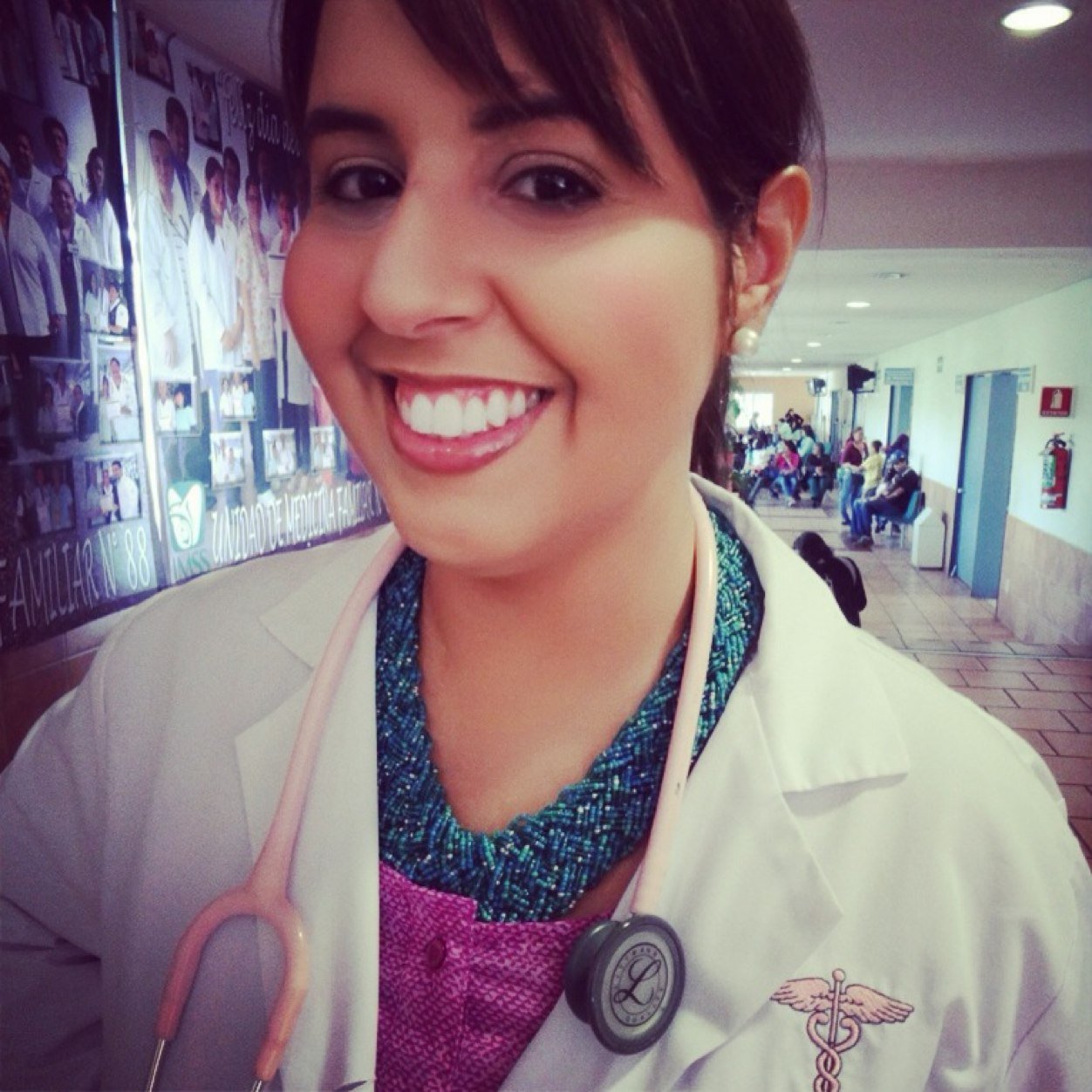 International Medical Graduate/ proud nerd/ dog mommy/ I ♥️ statistics, politics, and baby animals.