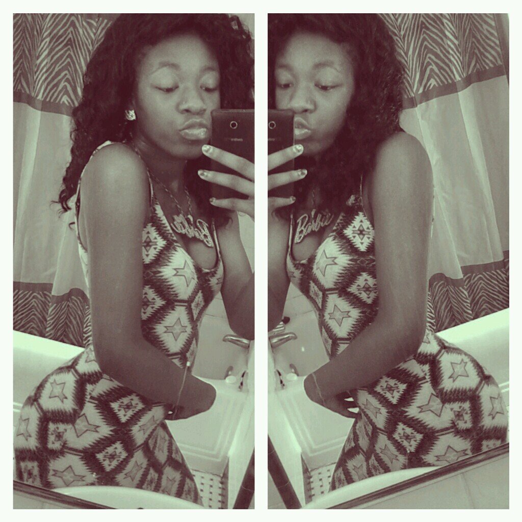 Heeyy Follow Mee I Follow Back . Im His Quueen♛&&He My King♔