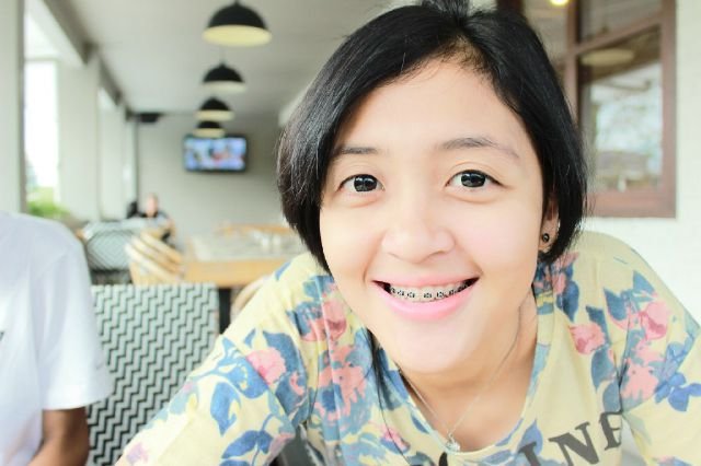 8th menggapai karir yang sukses . 
http://t.co/NJgXwDeqTW path:herisa luftiani
 bandung,..