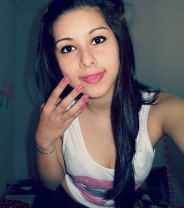 Los errores, se asumen. Las
experiencias, se viven. Las criticas,
se ignoran. La vida, se disfruta. ♥