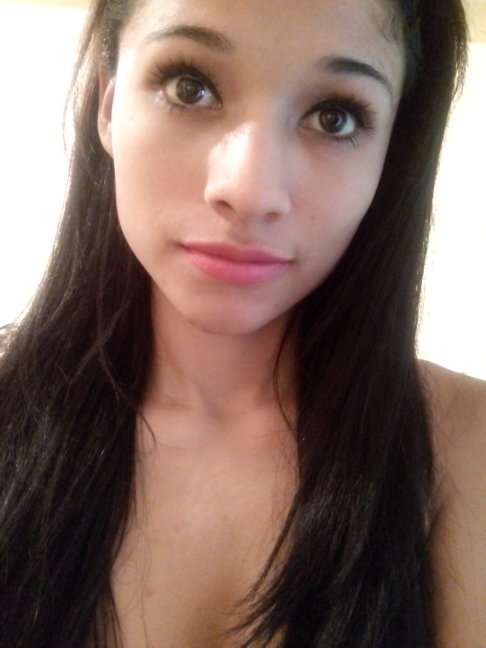 alejoscristal1's profile picture. 