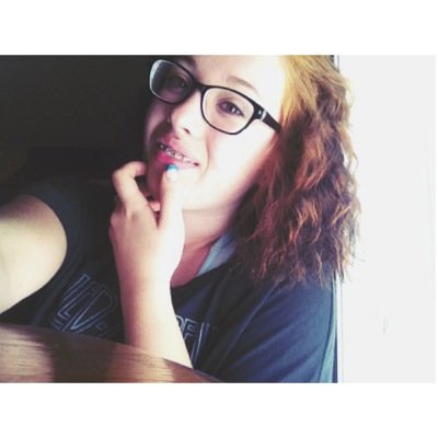 Just a girl who wants you to reblog her selfies
I like boys and tattoos