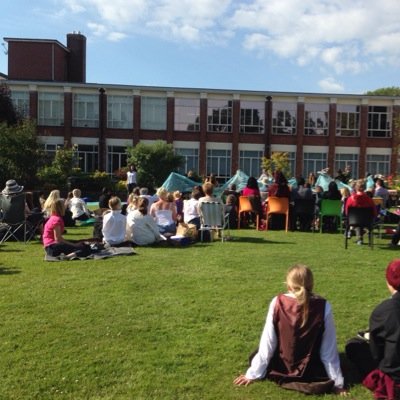 ManhighEnglish's profile picture. 