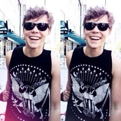 FREE FOLLOW FROM @hemmingsxsauce